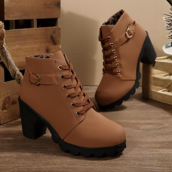KATNI - Chic Buckle Ankle Boots